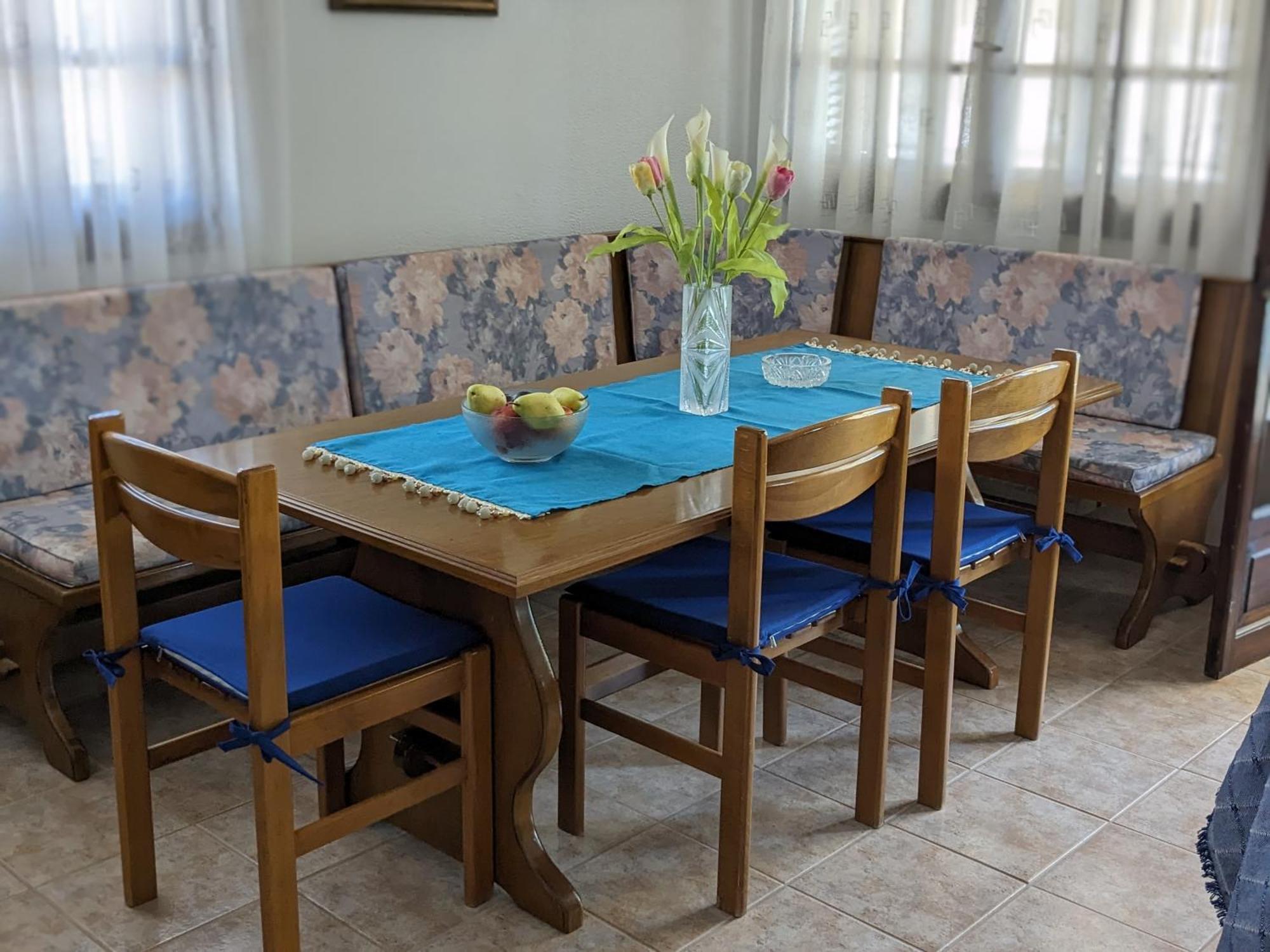 Rustic By The Sea Apartment Flogita Exterior photo